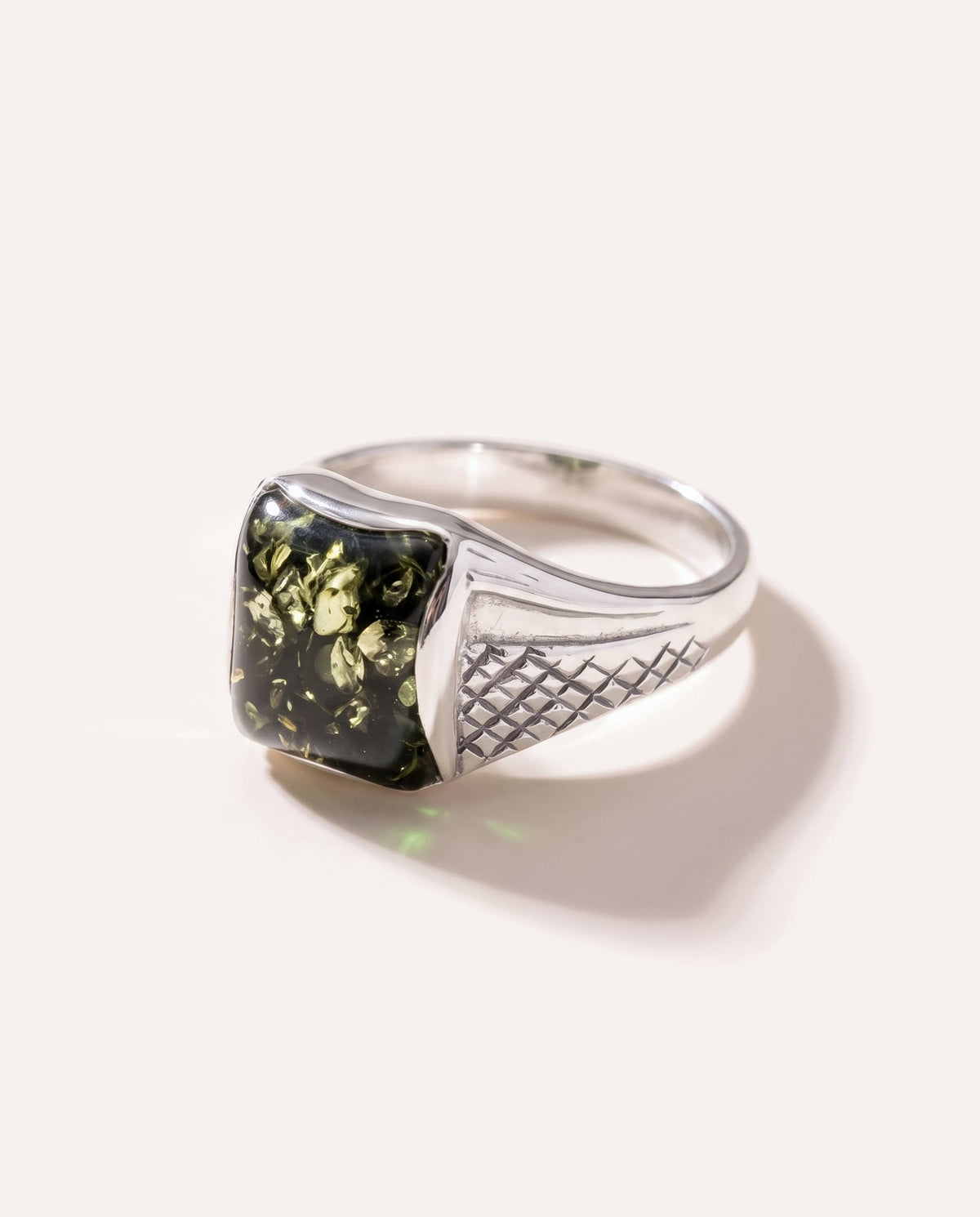 Anello solitario da uomo in ambra verde