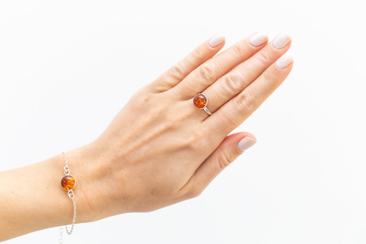 Anello Solitario Amber ESSENTIALS