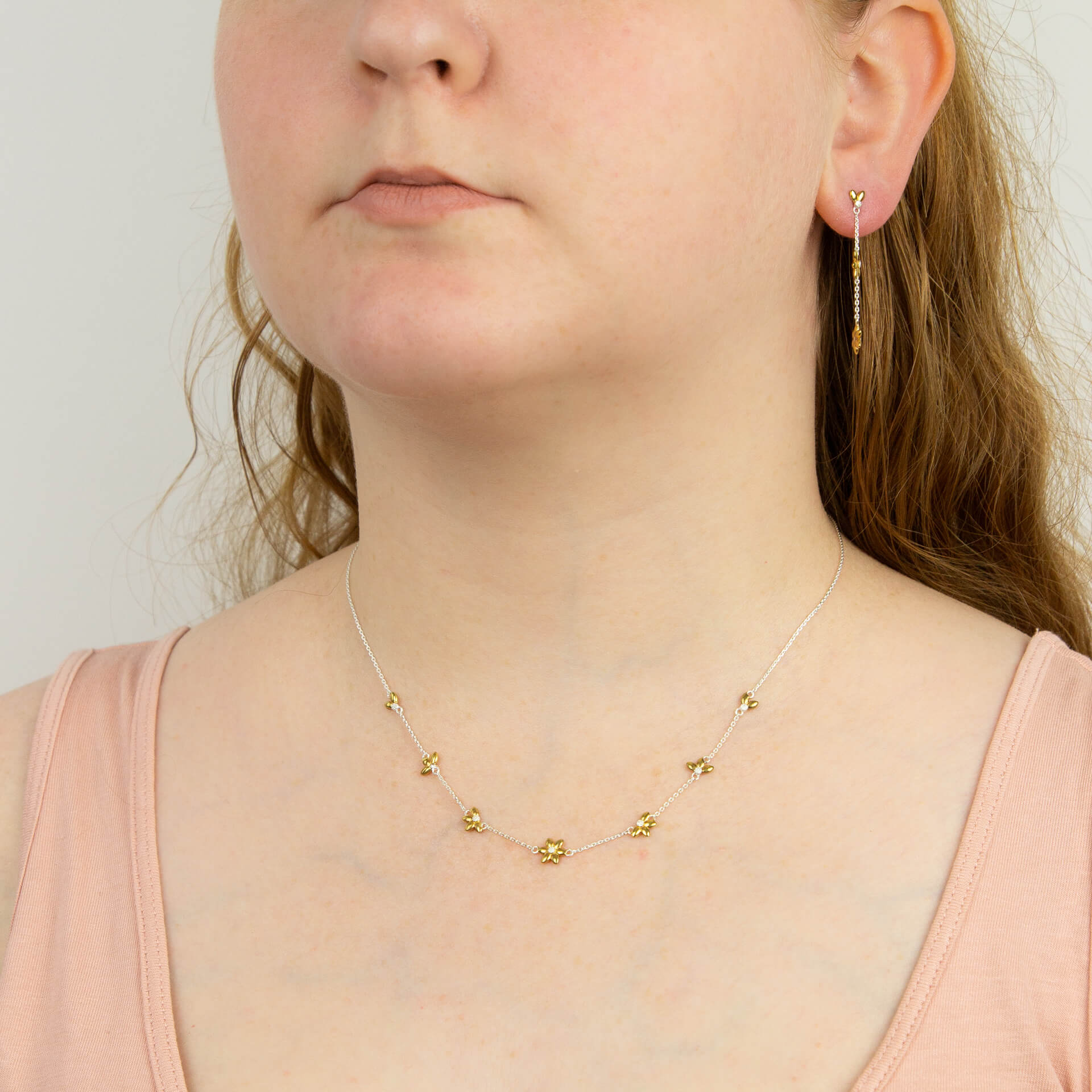 Beginnings Sunflower Station Necklace with Yellow Gold Plating
