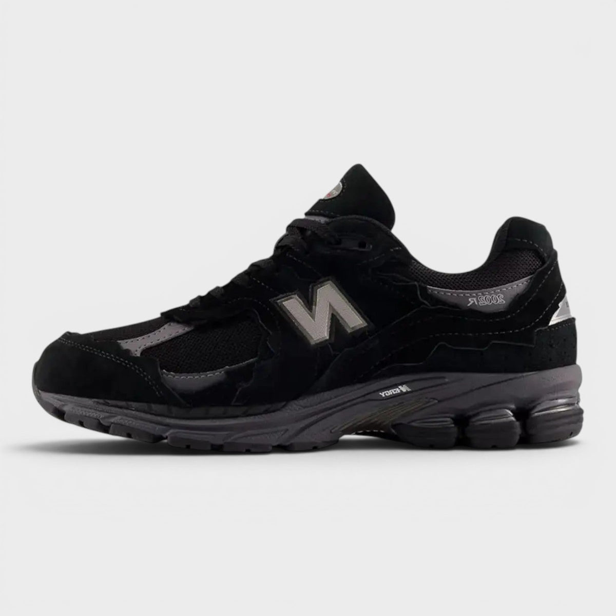 2002R GORE-TEX Protection Pack Black Magnet