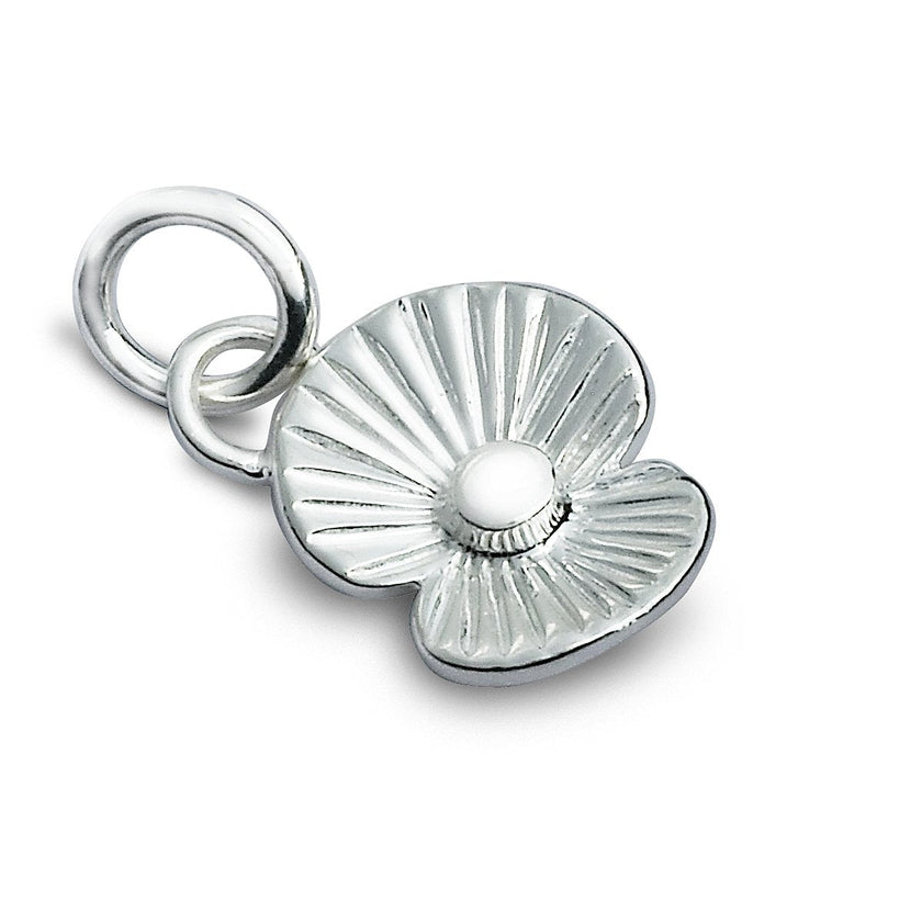 Personlig berlock i silver med vallmo-motiv