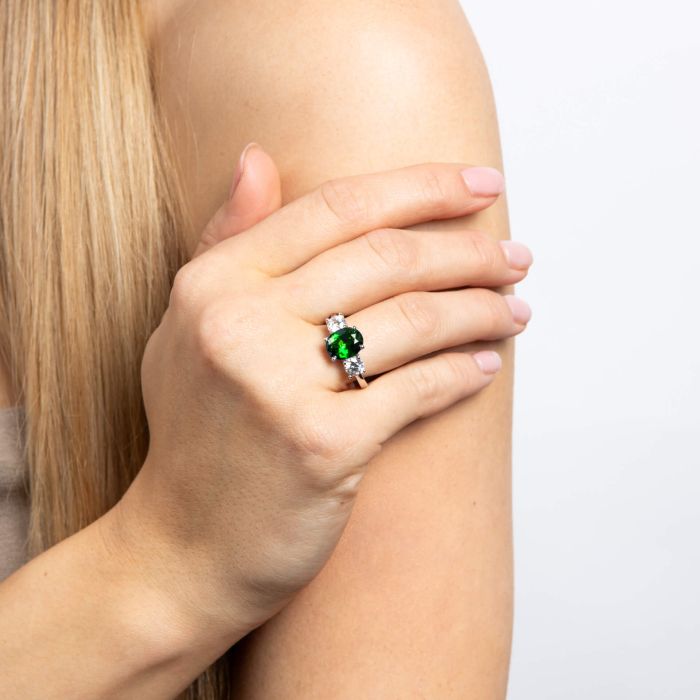 Diamonfire Oval-Trilogie-Ring