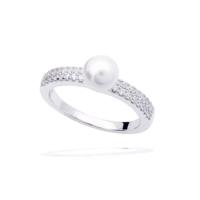 Diamonfire Shell Pearl Ring with Zirconia Shoulders