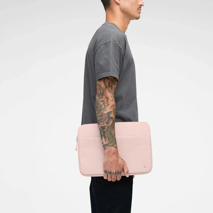 Incase A.R.C. Sleeve med ReSpun 100% genanvendt polyester