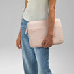Incase A.R.C. Sleeve med ReSpun 100% genanvendt polyester