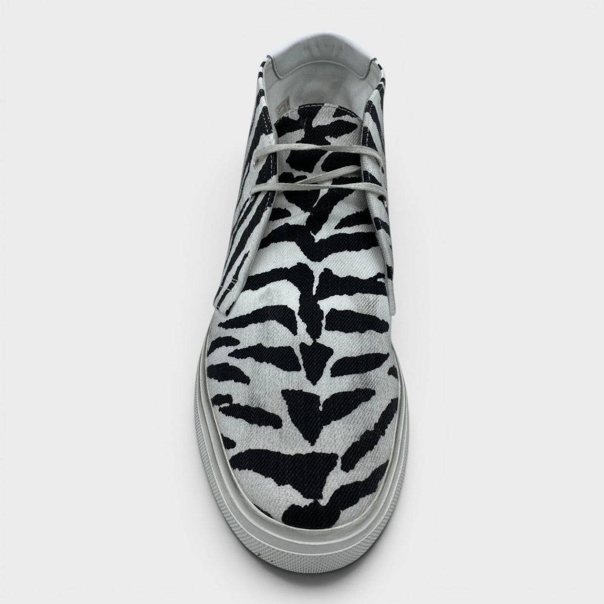 Zebra Canvas Distressed Laced Sneakers Black White