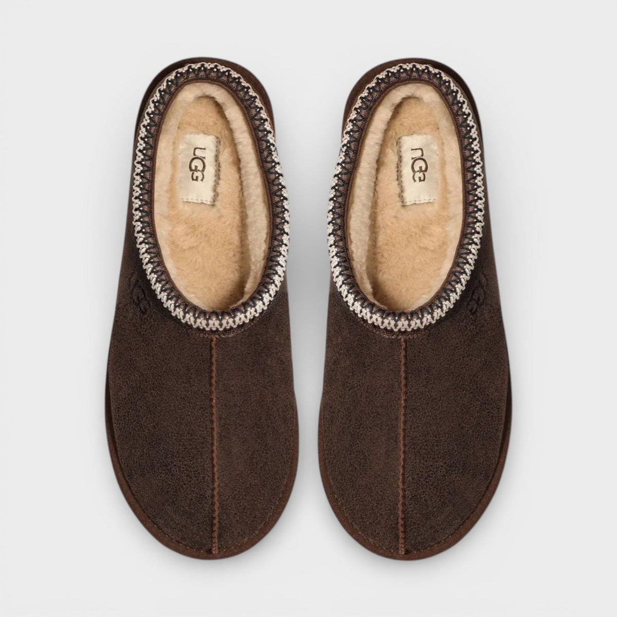 Tasman Distressed Slipper Brown