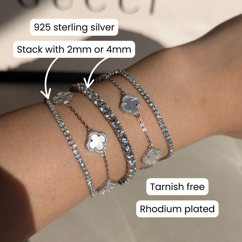 Conjunto de pulseras de trébol de plata