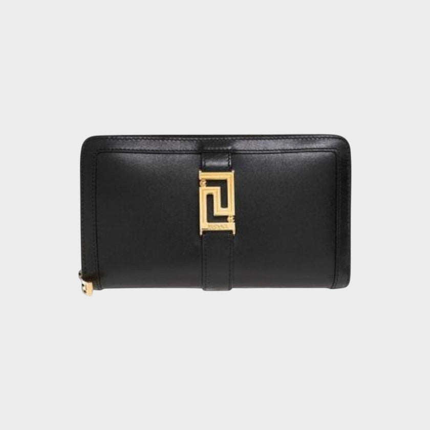 Black Logo Detailed Zipped Wallet