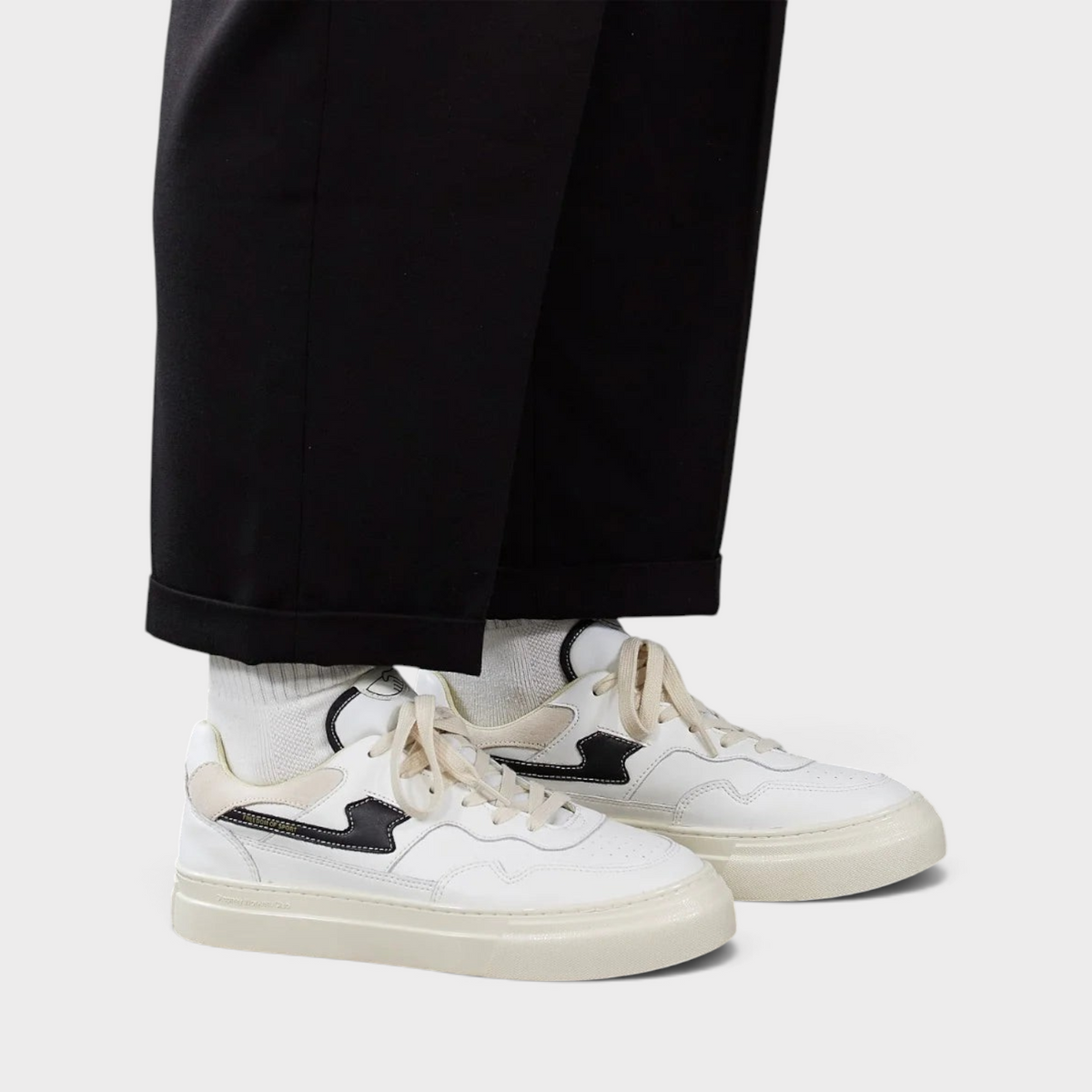 Pearl S-Strike Leather White Black