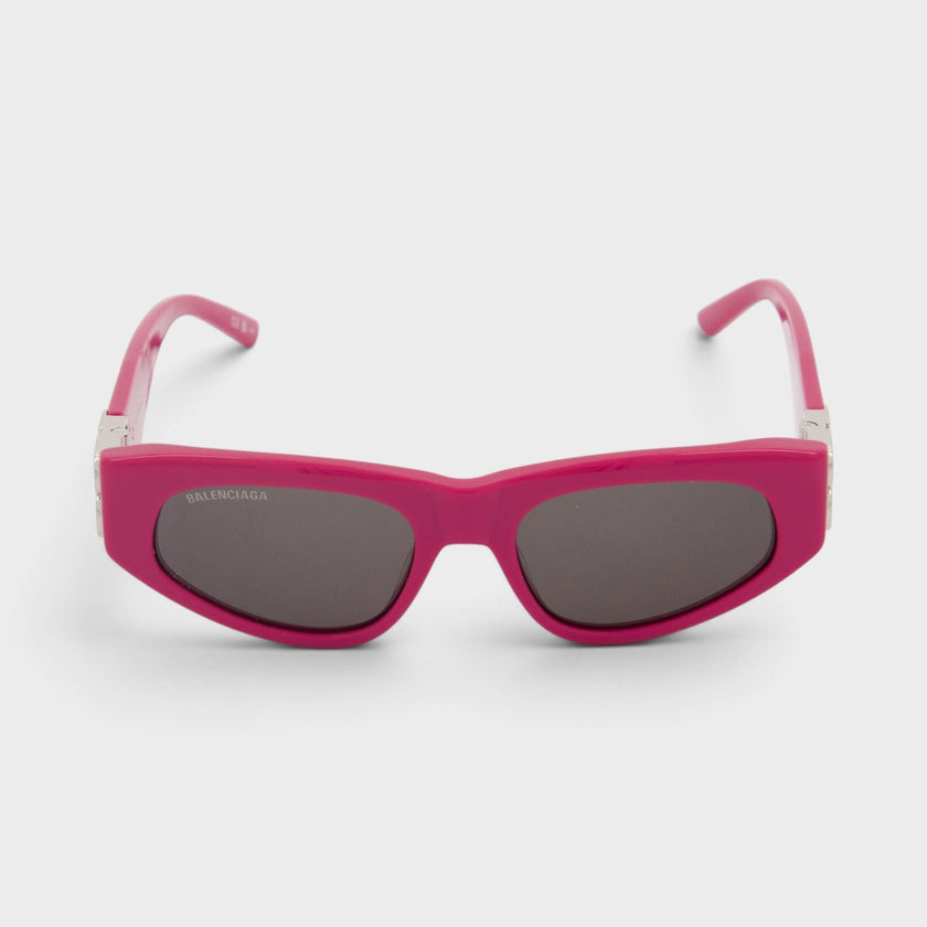 Logo Plaque Cat Eye Sunglasses Pink