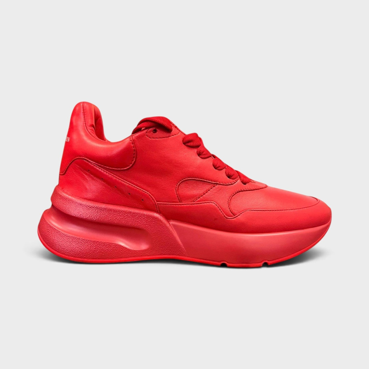 Oversized Runner Red
