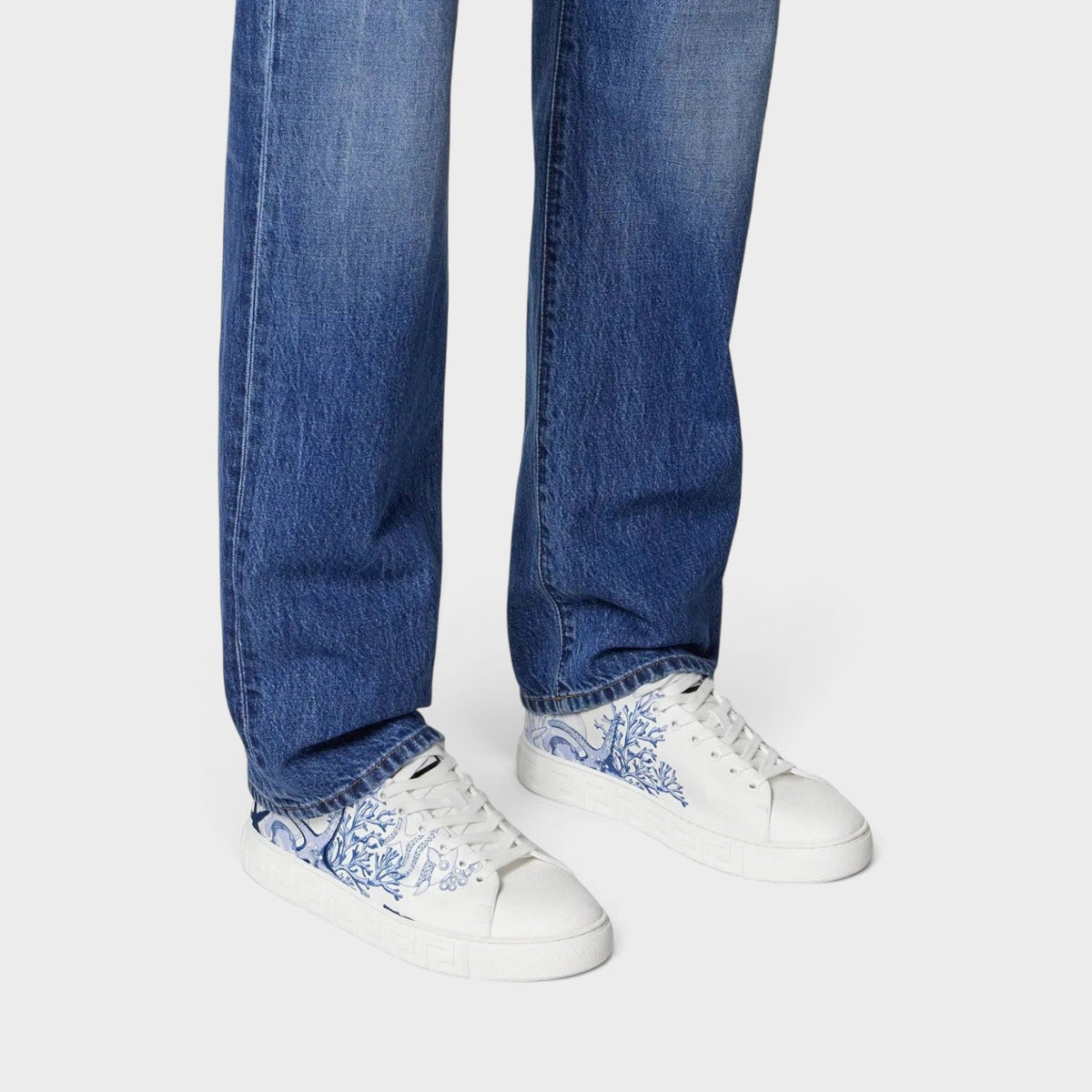 Coral Theatre Greca Sneakers White Blue