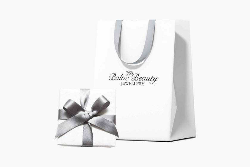 Carta regalo e sacchetto di lusso